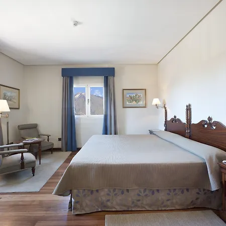 فندق De Canadas Del Teide 3*