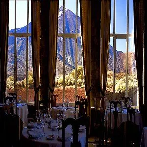Hotell De Canadas Del Teide 3*