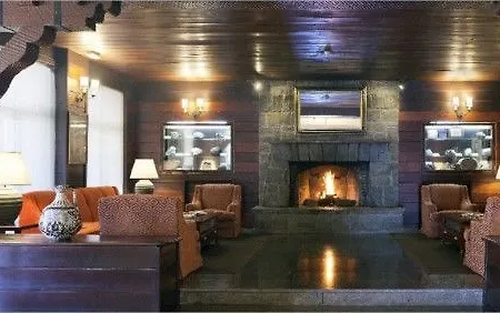 فندق De Canadas Del Teide 3*