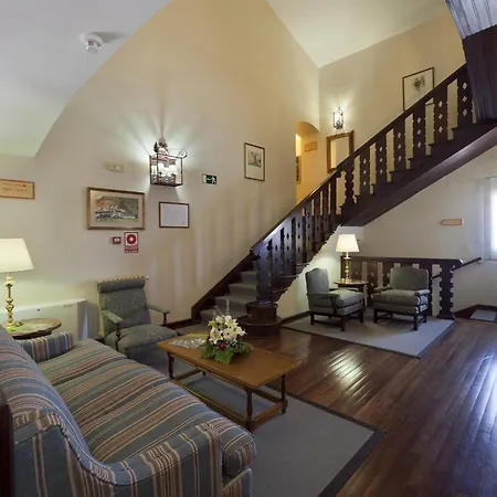 Hotel De Canadas Del Teide 3*